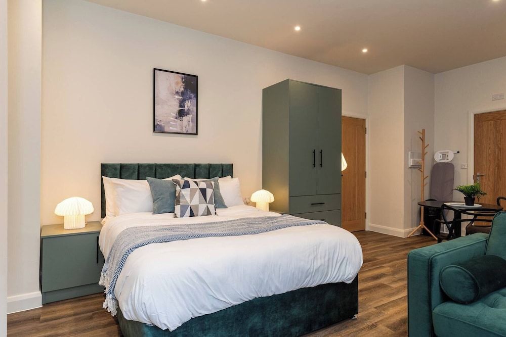 Studio, Multiple Bedrooms