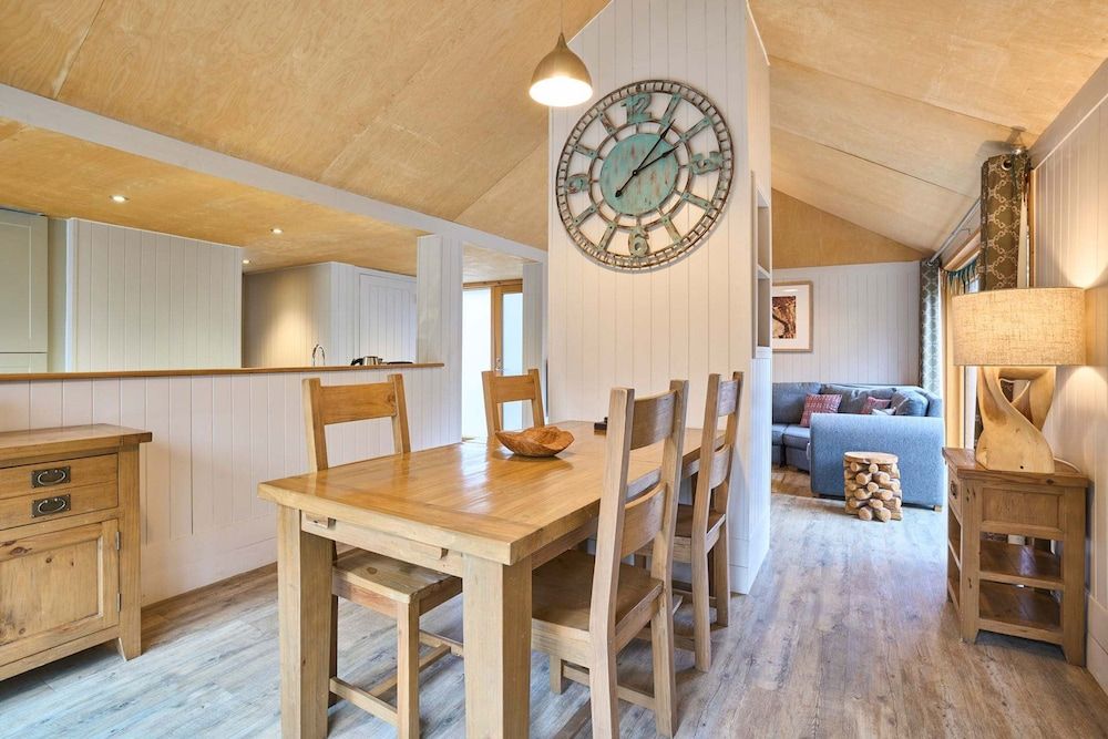 Host Stay Gwyle in Wareham