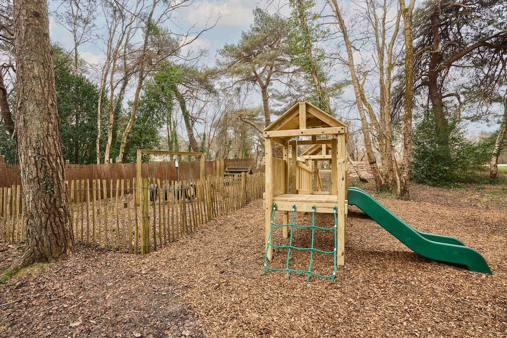 Host Stay Gwyle in Wareham