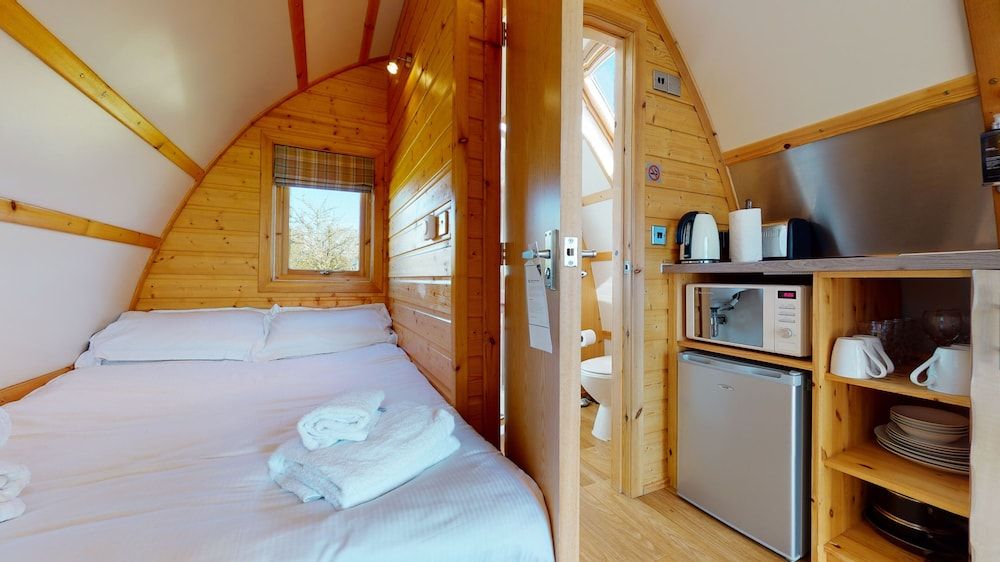 House, Private Bathroom, Canal View (Pippin)