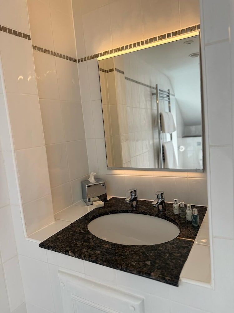 The Mill Sharnbrook Classic Double Room, Park View 4