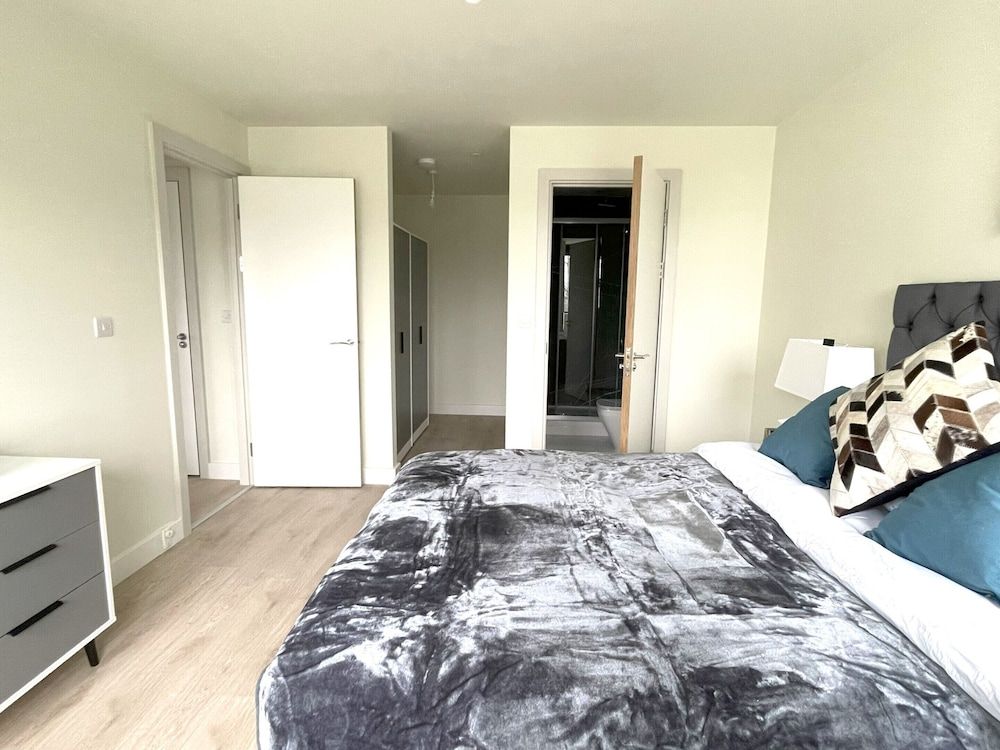 Tha Kaizen Luxury Apartment, Private Bathroom, Valley View (Three Bedroom with Parkin) 4