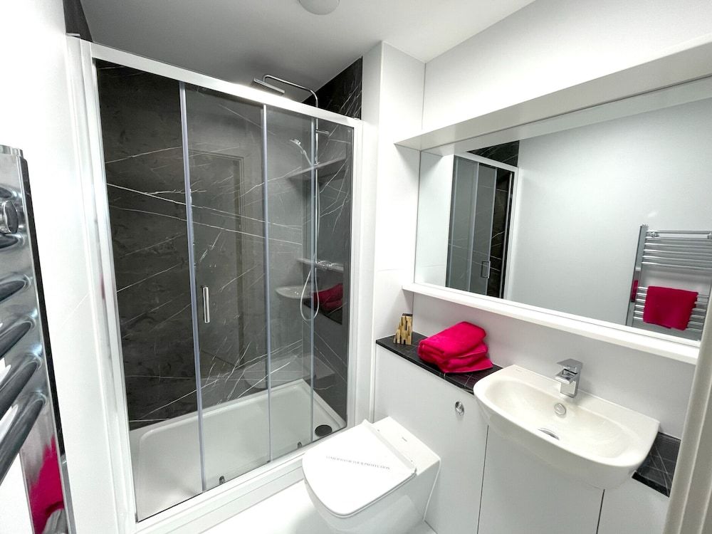 Tha Kaizen Luxury Apartment, Private Bathroom, Valley View (Three Bedroom with Parkin) 10