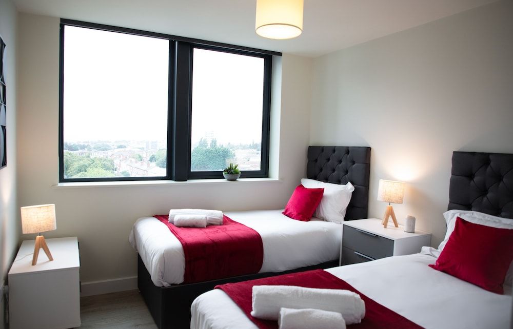 Tha Kaizen Economy Apartment, Private Bathroom, Valley View (One Bedroom with Parking) 3