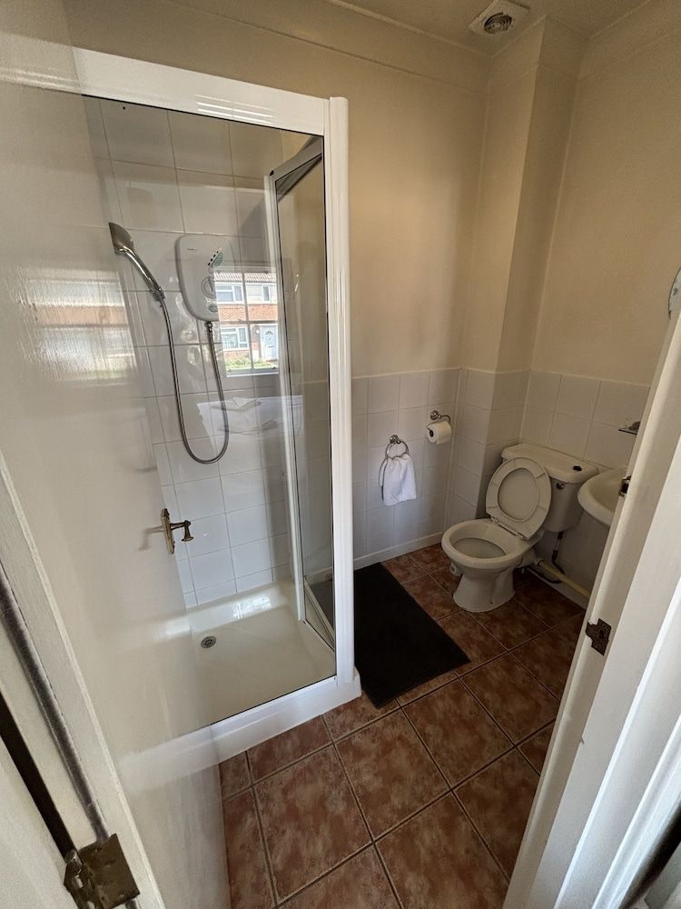 Ipswich Inn Standard Double or Twin Room, Ensuite 4