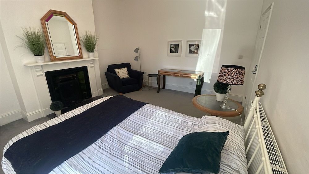 Comfort Room, 1 Bedroom