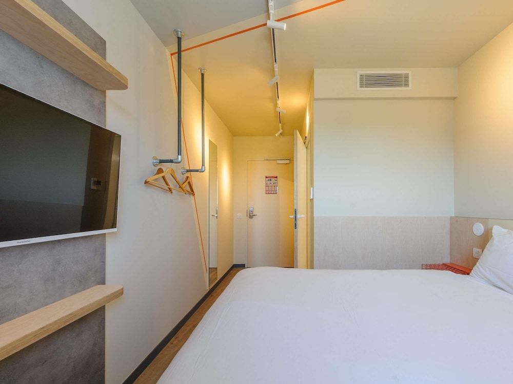 Ibis Budget La Rochelle Puilboreau Standard Room, 1 Double Bed 5