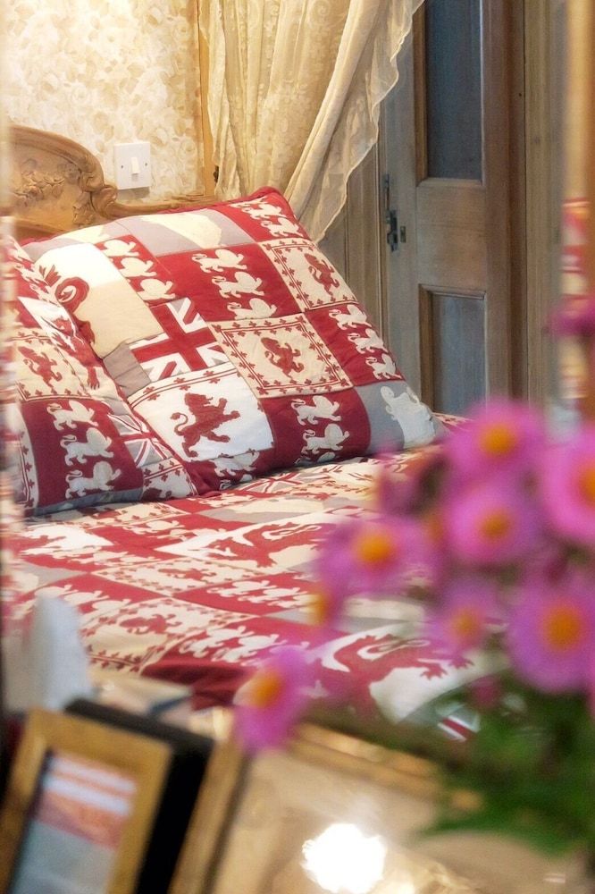 Double or Twin Room (The Pine Room)