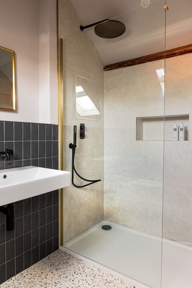 Domain Boutique Rooms Deluxe Room, 1 King Bed, City View 10