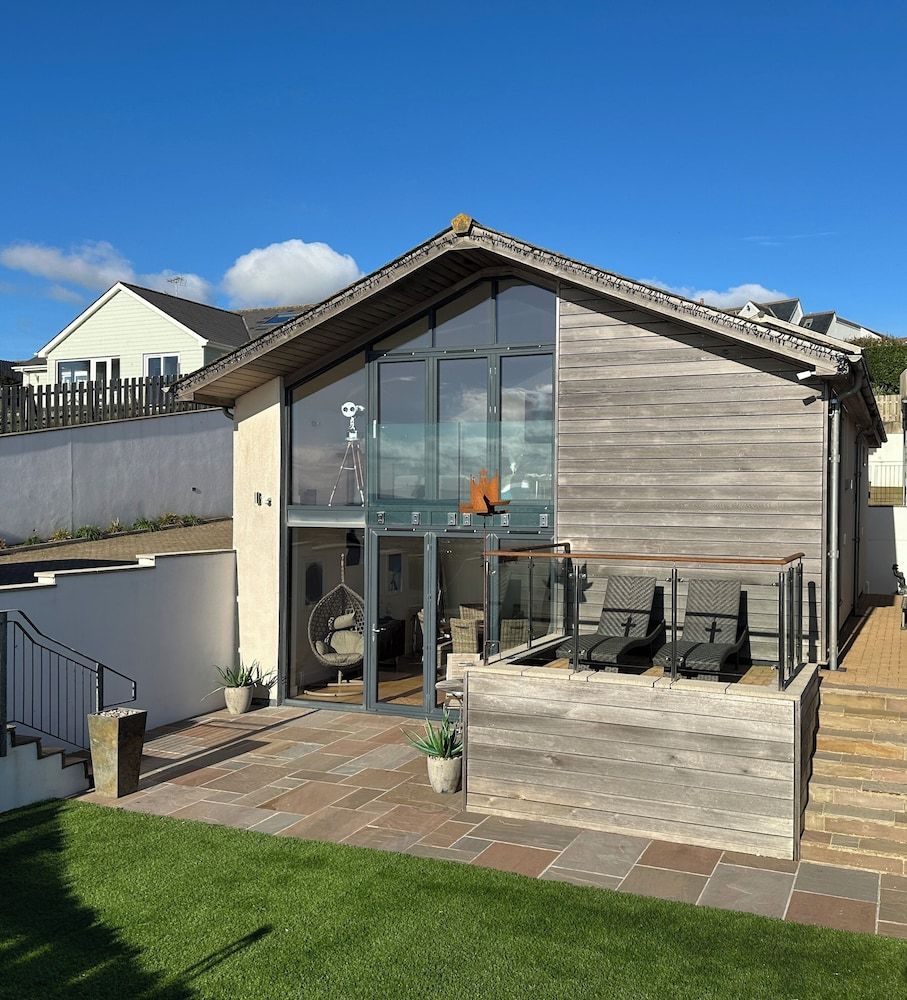 Coastguards Beach House