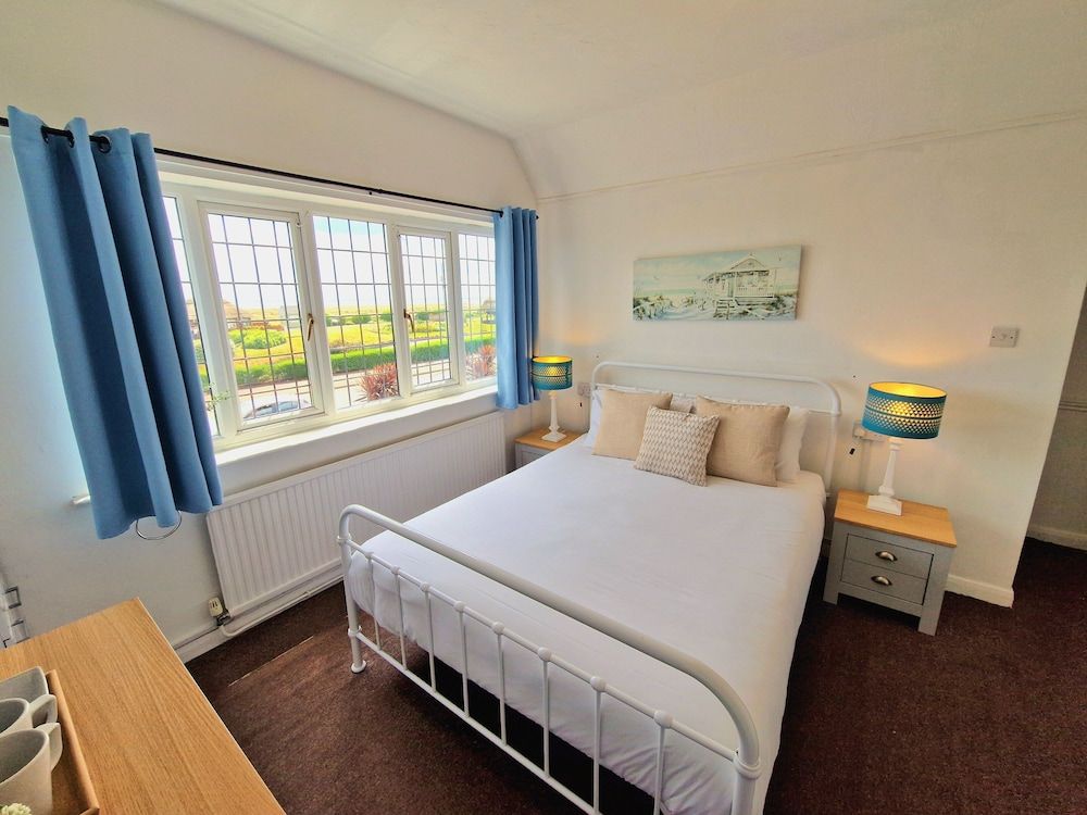 The Kensington Double Room, Sea View 4
