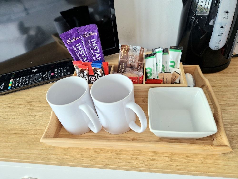 The Kensington Double Room, Sea View 6