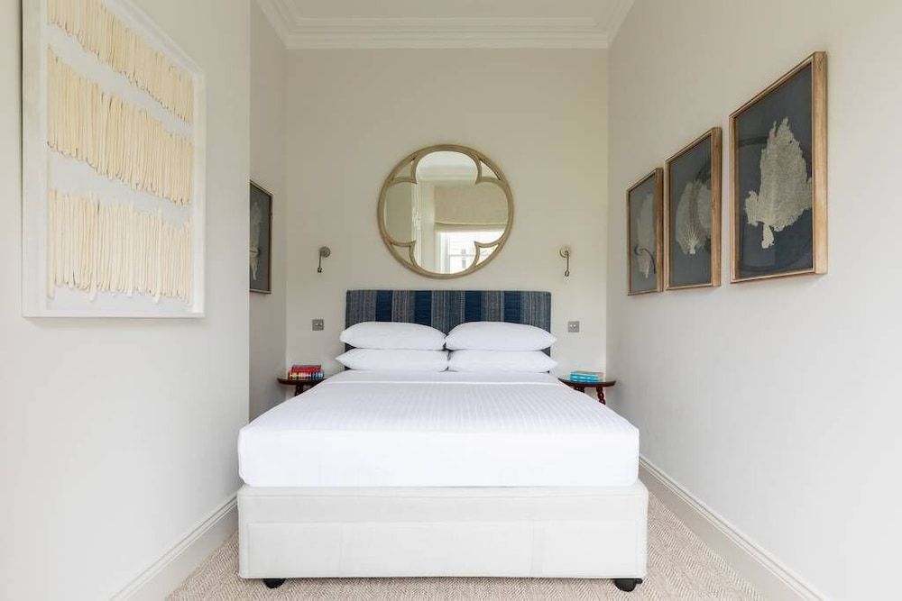 Apartment (2 Bedrooms)