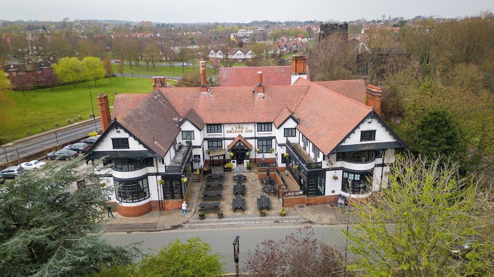 Bridge Inn by Greene King Inns