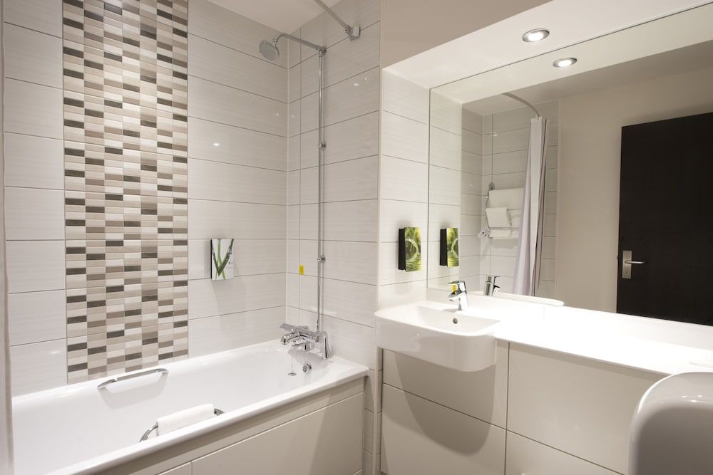 Premier Inn Buxton Standard Double Room 2