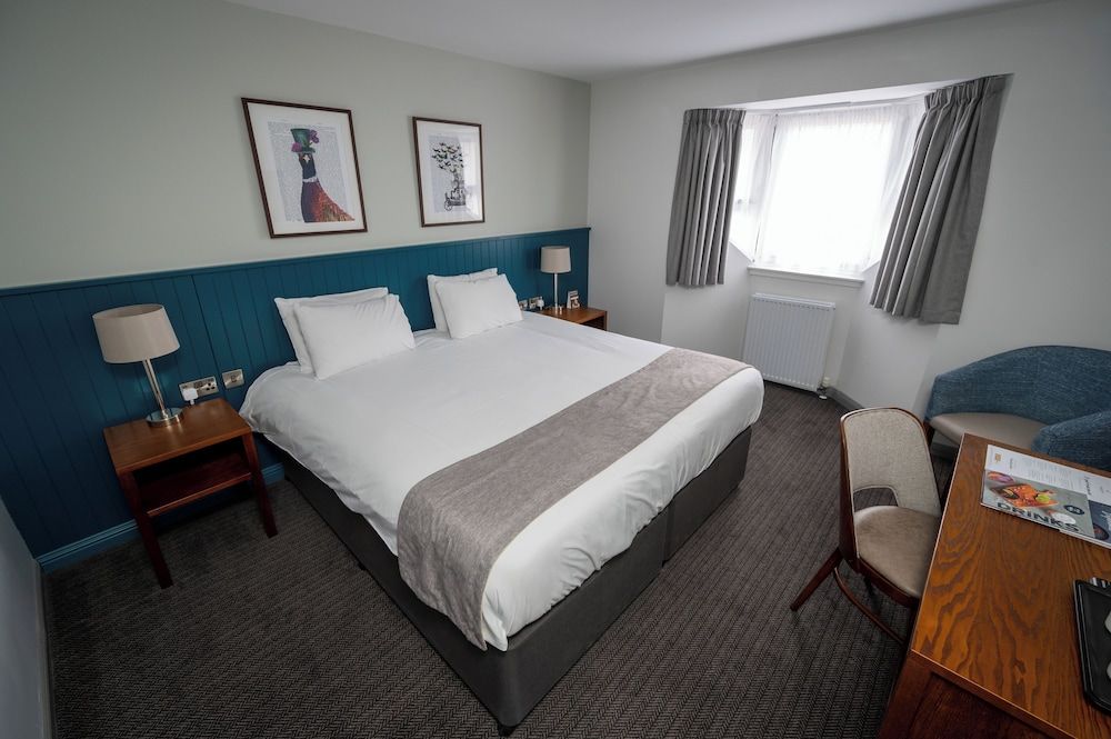Caledonian Hotel By Greene King Inns Superior Double Room