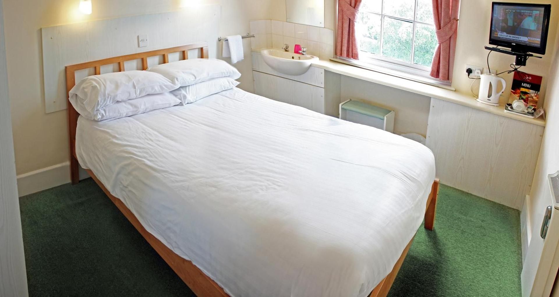 Double Room with Shared Bathroom