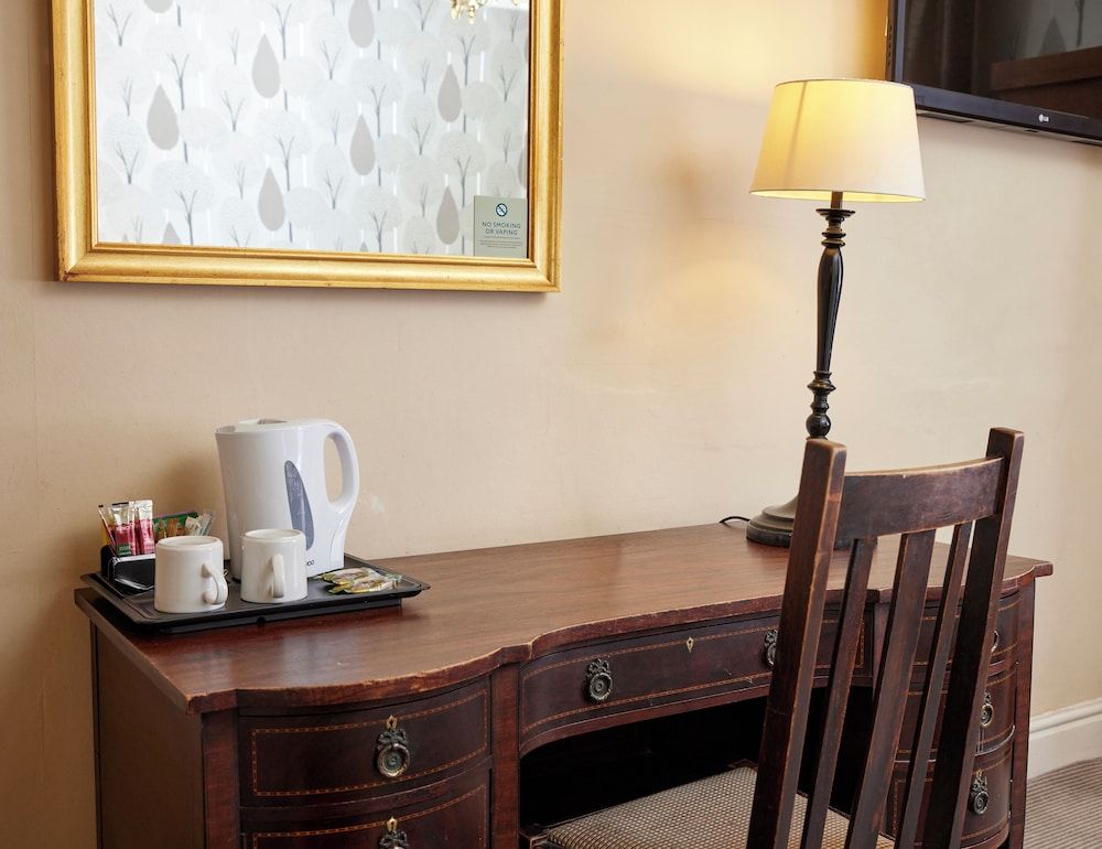 Coleshill Hotel by Greene King Inns Double Room 6