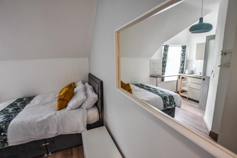 OYO Regency Guest House Manchester North Standard Studio, 1 Double Bed 2