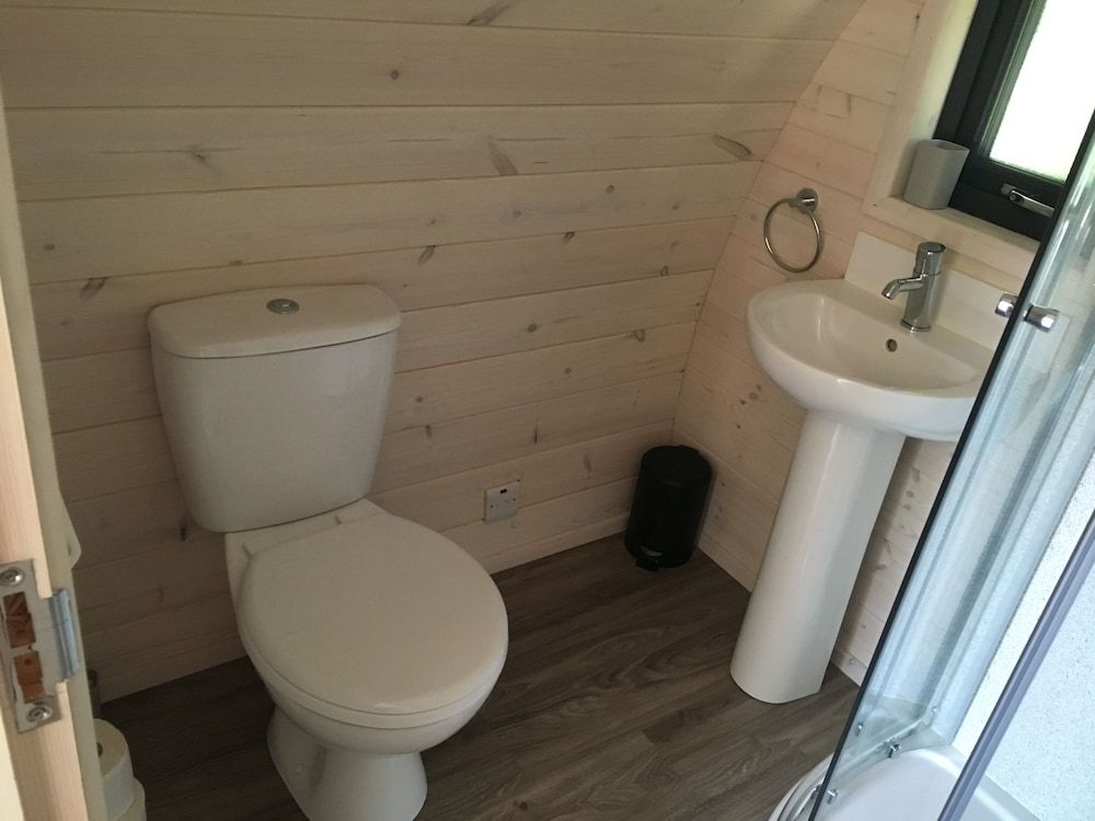 Low Greenlands Holiday Park Luxury Glamping Pod (No Dogs/Pets) 3