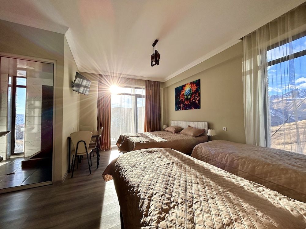 Dandelion Hotel Gudauri