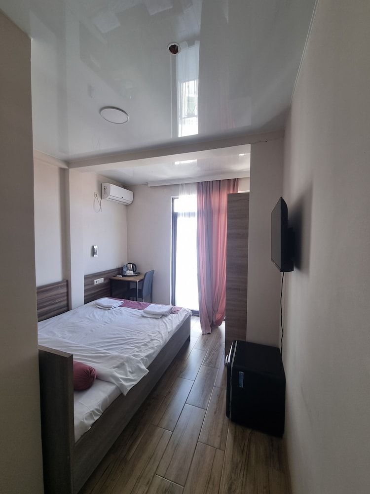 Mahali Hotel Standard Double Room 11