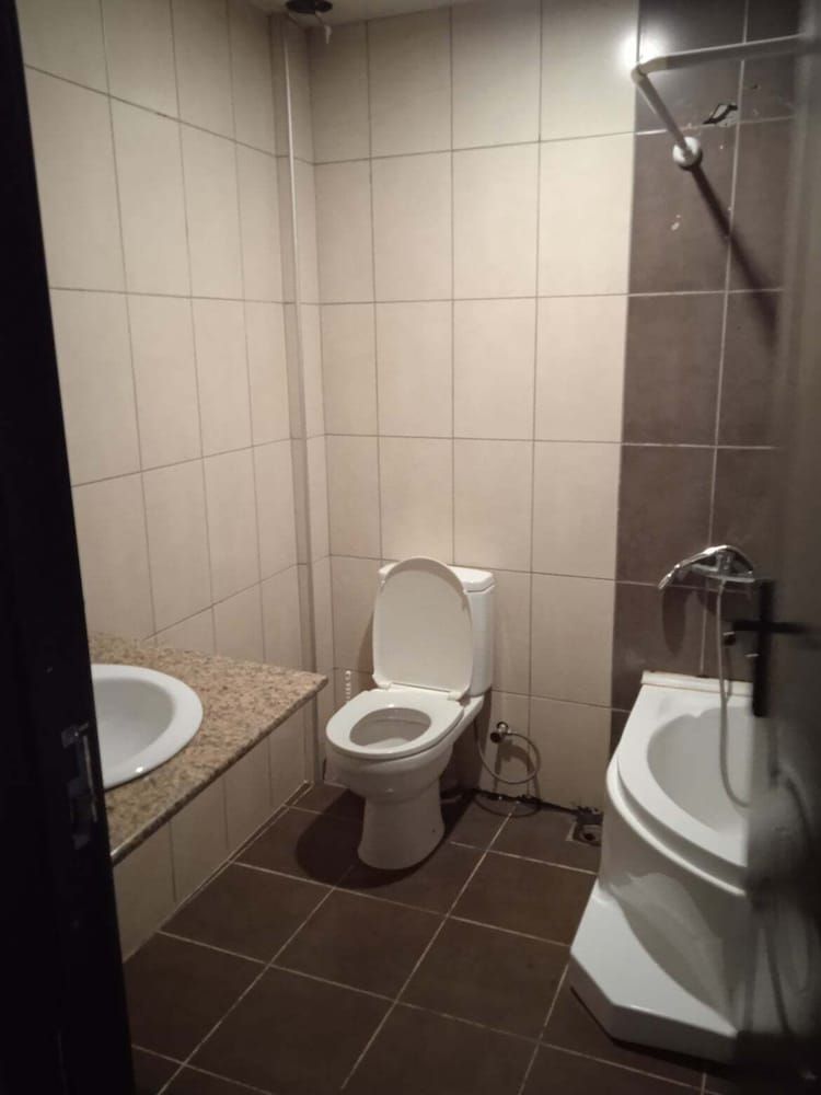 sunshine Double Room, Balcony, City View 3