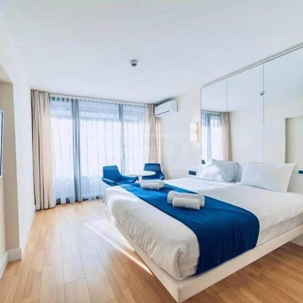 Panoramic Apartment, 1 King Bed, Non Smoking