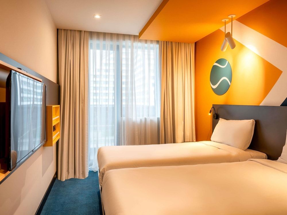 ibis Styles Batumi Standard Room, 2 Twin Beds 3