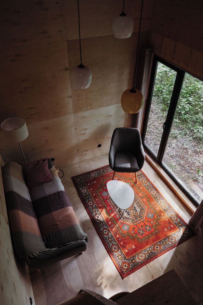 Chateau Chapiteau Cabin 6