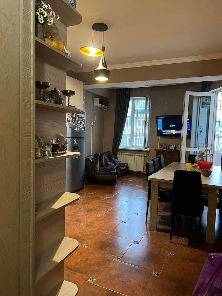 Deluxe seaside Batumi Executive Apartment 3