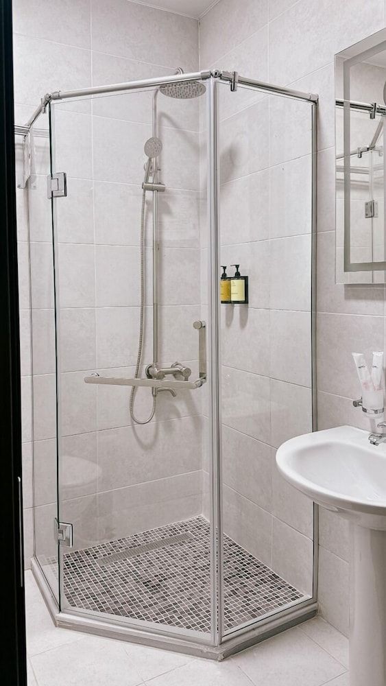 Aniko Hotel Standard Double Room 8