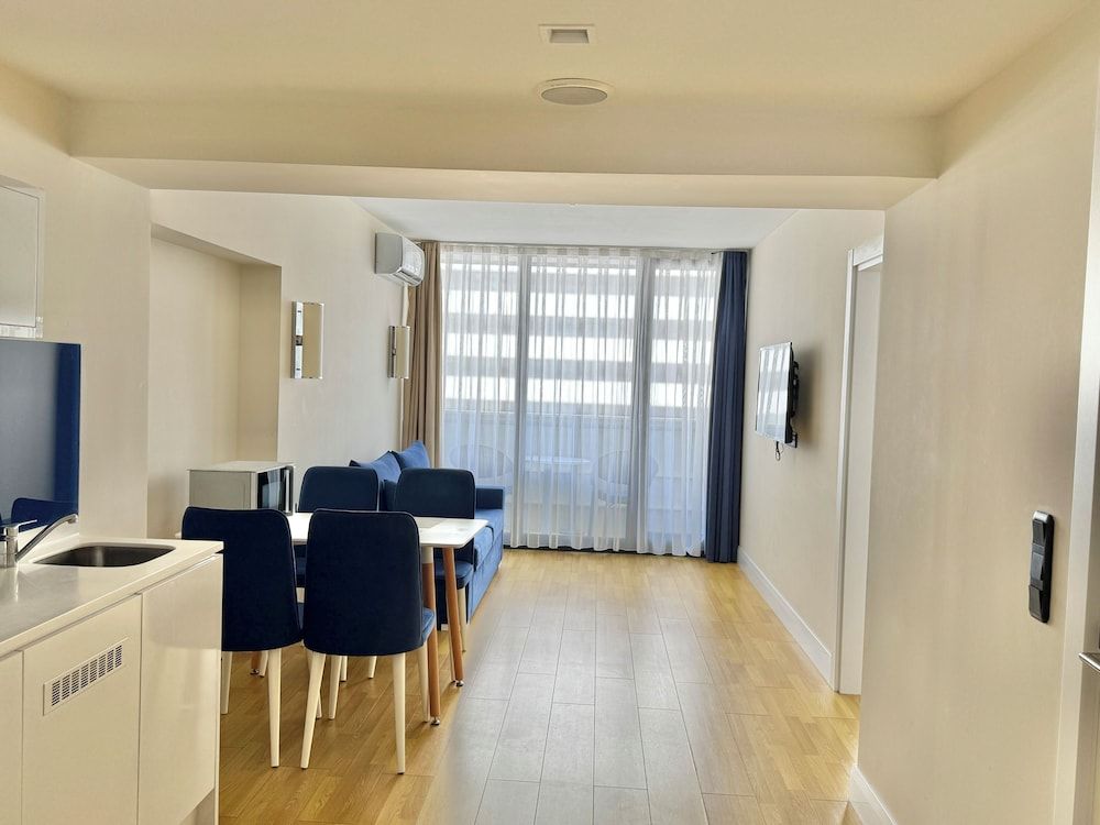 SkyLand Hotel Apartment Comfort Apartment, Beach View 034 6