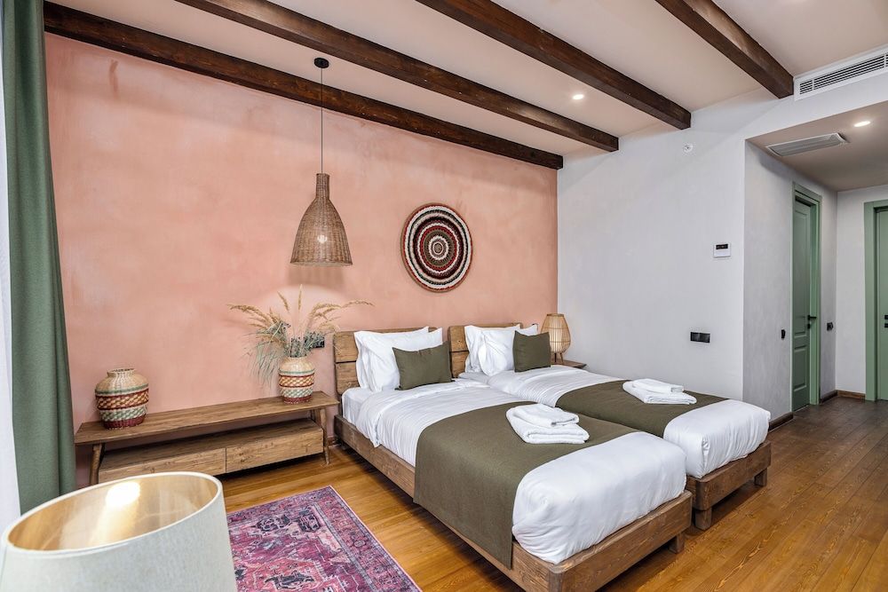 Hameau Mukhrani Standard Twin Room, Balcony, Garden View 2