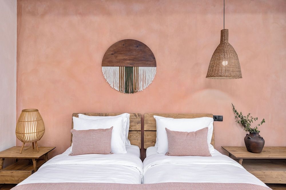 Hameau Mukhrani Standard Twin Room, Balcony, Garden View 3