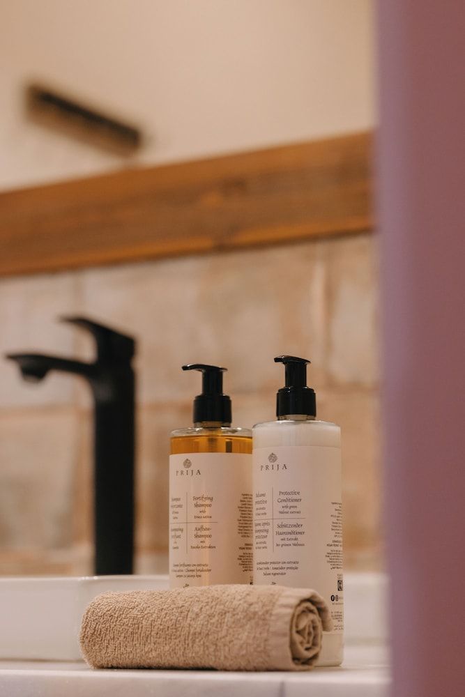 Hameau Mukhrani Standard Double Room, Balcony, Garden View 15