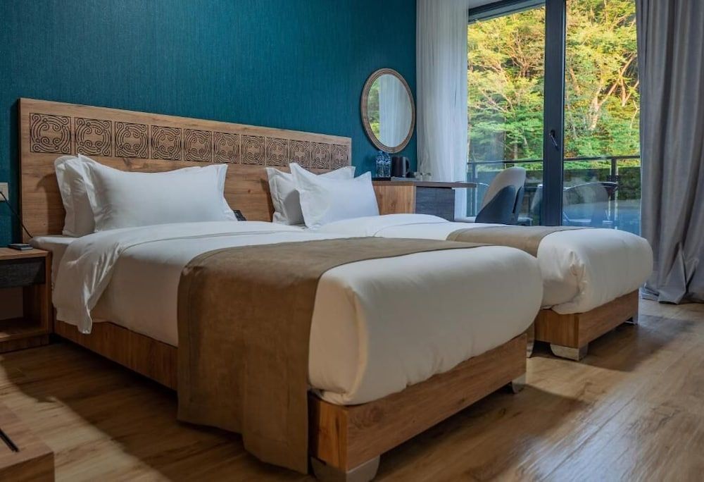 Sabaduri Hills Twin Room, Balcony 2