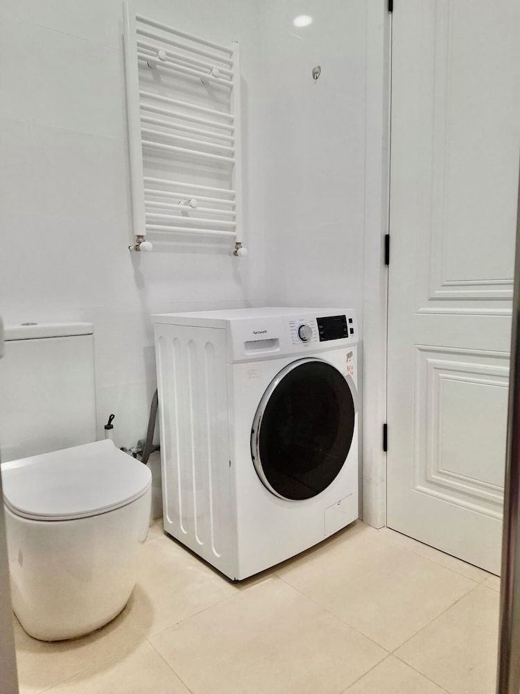 tbilisi M2 Standard Apartment, Balcony, Garden View 3