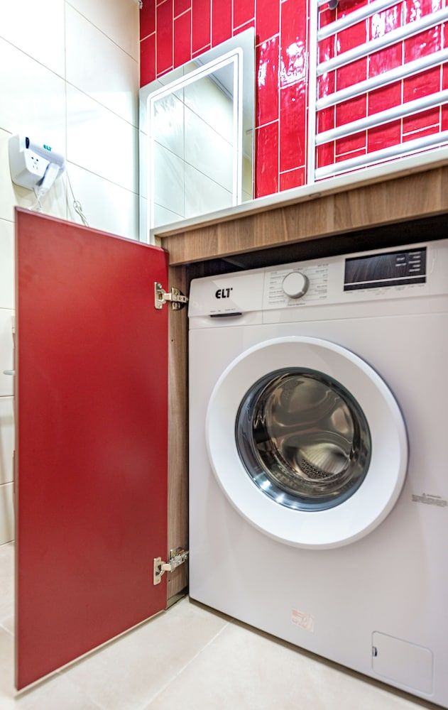 Rainbow Residence Batumi Classic Twin Room 9