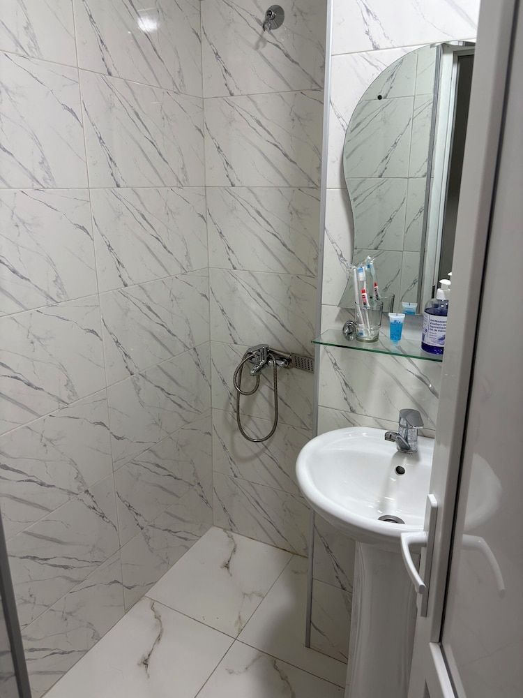 Chill Out Deluxe Double Room 5