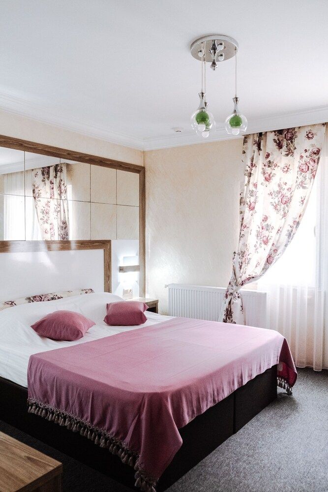 Adjara Boutique Hotel Comfort Double or Twin Room 3