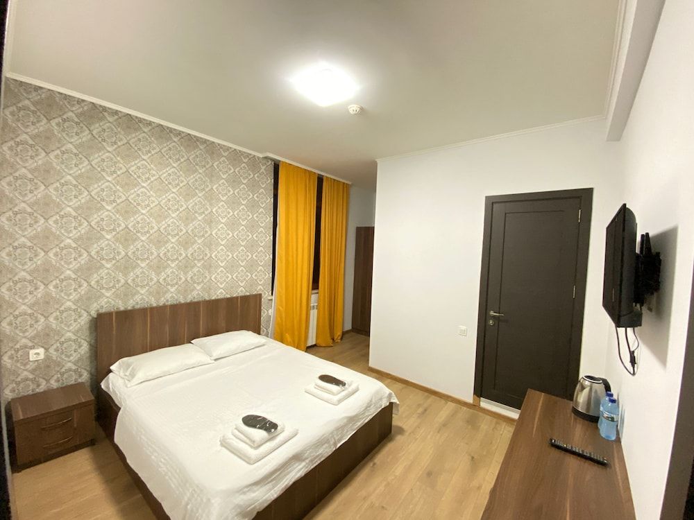 Rostivan Hotel Ve Hostel