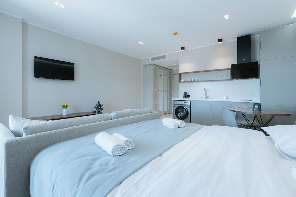 Mziuri Gardens Apartment Standard Studio 2