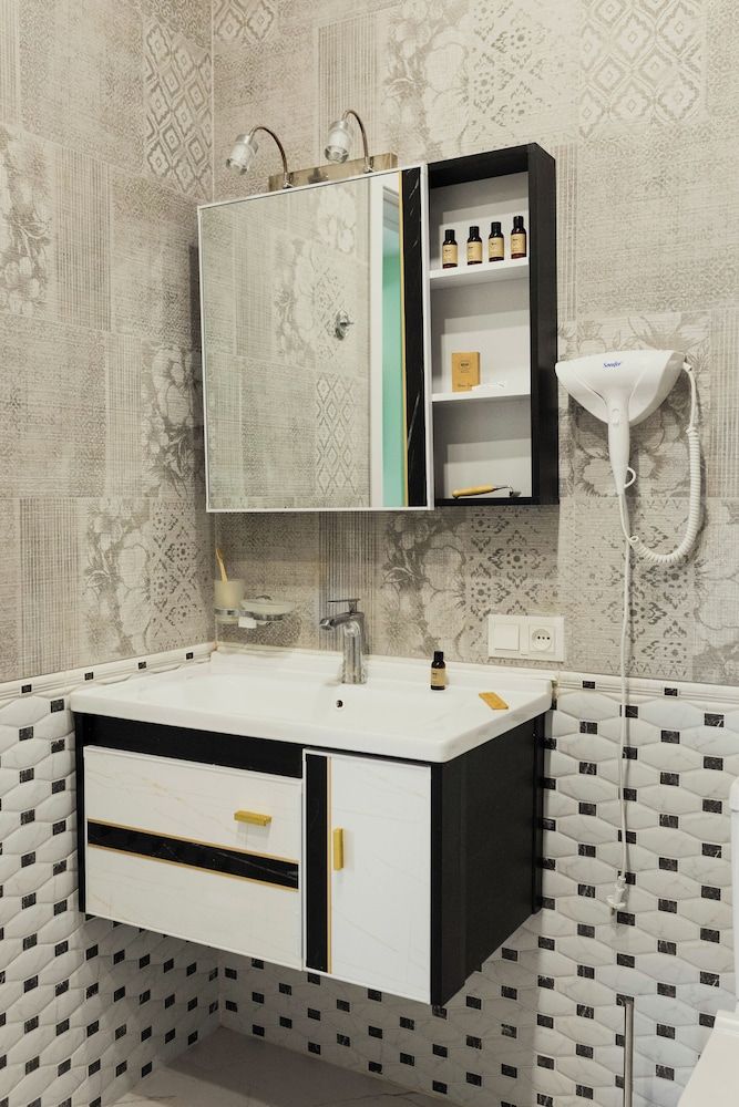 Panorama David Family Apartment, Balcony, City View 8