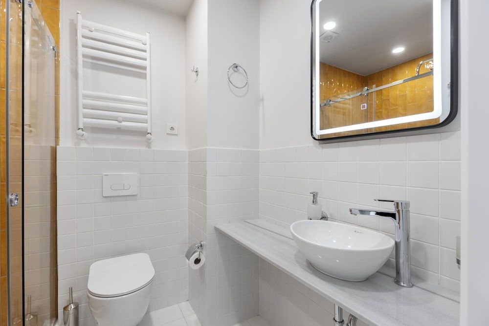 Next Apartments Official Standard Studio, Balcony, City View 4