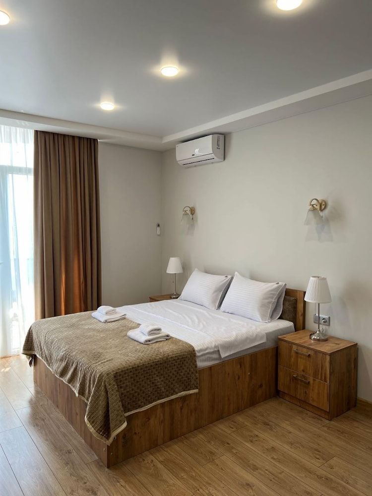 Holiday Lux Sea Towers Batumi Standard Studio 19