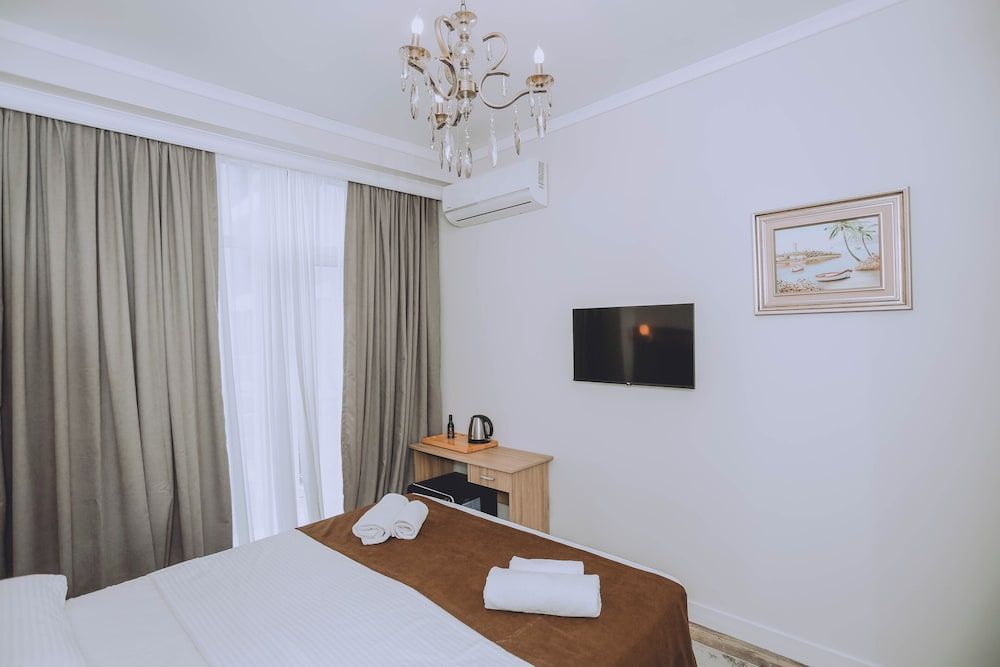 Royal Medis Hotel Standard Double Room 7
