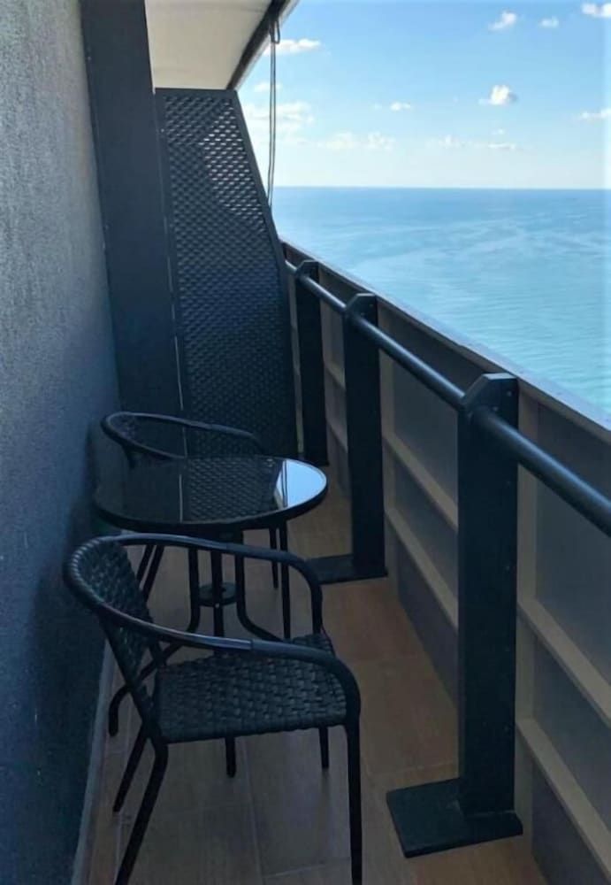 Apartment the Best Batumi City U Mzii Comfort Studio Suite, Non Smoking, Partial Sea View 23