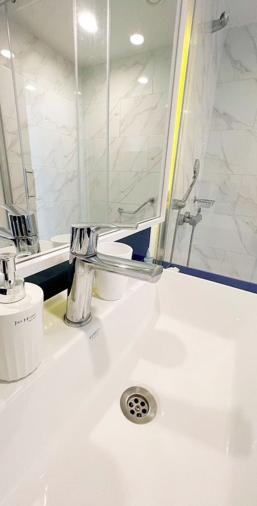 Apartment the Best Batumi City U Mzii Comfort Studio Suite, Non Smoking, Partial Sea View 27