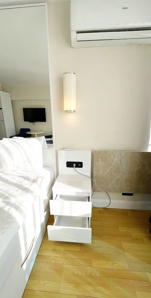 Apartment the Best Batumi City U Mzii Comfort Studio Suite, Non Smoking, Partial Sea View 42